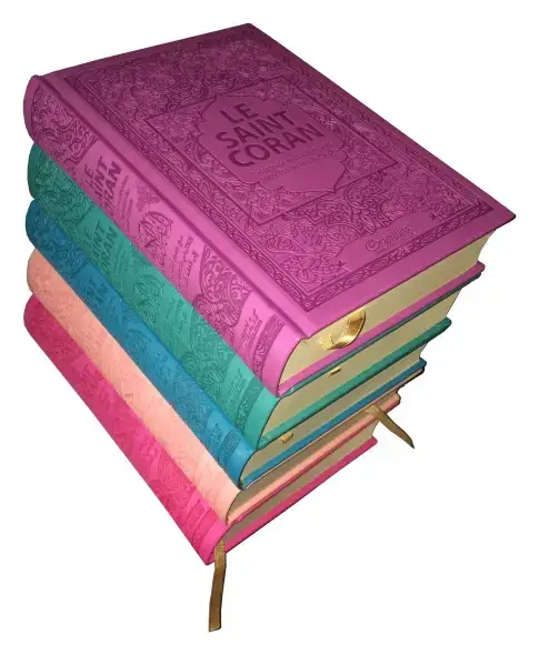 Pack de 5 Corans de luxe en 5 couleurs différentes : Le Saint Coran (français - arabe - phonétique) - Couverture simili-cuir Bleu, Rose pâle, Rose